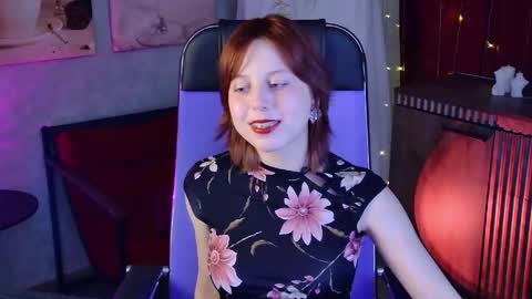 Vivienne  online show from May 16, 9:50 am
