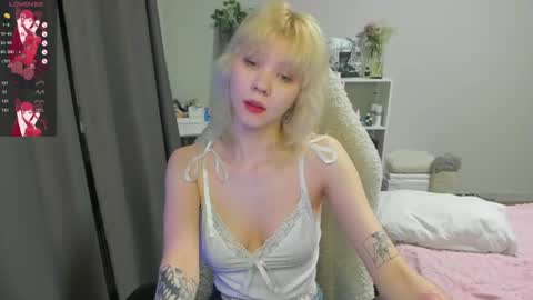 chatur babes online show from June 22, 9:01 pm