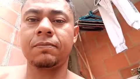 Snapshot of vlacho7 chatting on June 27, 12:22 pm vlacho7 online show from June 27, 12:22 pm