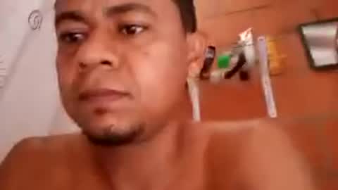 Snapshot of vlacho7 chatting on July 8, 12:53 pm vlacho7 online show from July 8, 12:53 pm