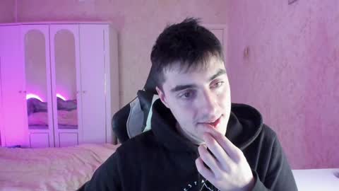 Snapshot of vlad1605 chatting on December 20, 3:42 pm Martin online show from December 20, 3:42 pm