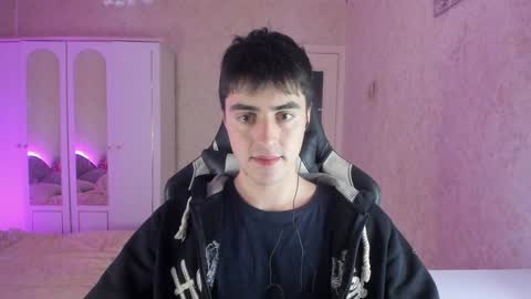 Snapshot of vlad1605 chatting on January 13, 2:07 am Martin online show from January 13, 2:07 am