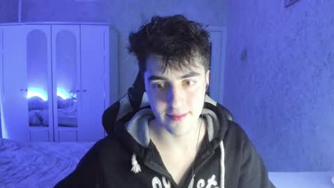 Snapshot of vlad1605 chatting on March 4, 8:27 pm Martin online show from March 4, 8:27 pm