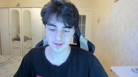 Snapshot of vlad1605 chatting on September 15, 11:54 am Martin online show from September 15, 11:54 am