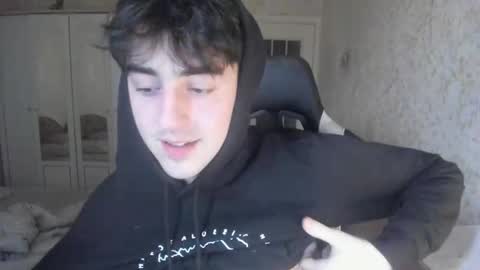 Snapshot of vlad1605 chatting on October 16, 12:28 pm Martin online show from October 16, 12:28 pm