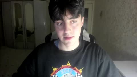 Snapshot of vlad1605 chatting on October 26, 2:12 pm Martin online show from October 26, 2:12 pm