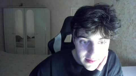 Snapshot of vlad1605 chatting on October 30, 1:51 am Martin online show from October 30, 1:51 am