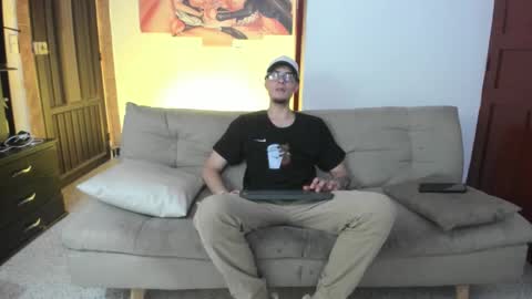 Snapshot of vlad__night chatting on February 27, 3:50 am Vlad online show from February 27, 3:50 am