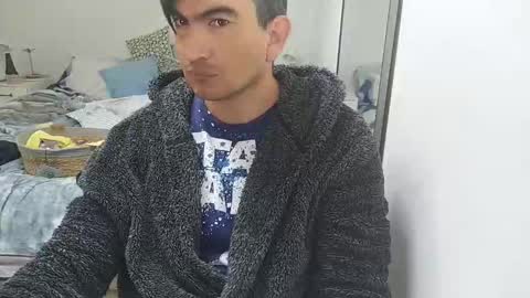 vladir_9 online show from November 29, 10:51 am