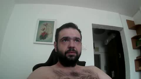 Snapshot of vladmm3 chatting on May 2, 7:35 am vladmm3 online show from May 2, 7:35 am