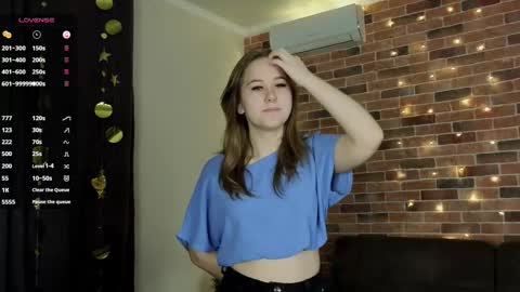 Elaris online show from January 10, 6:53 pm