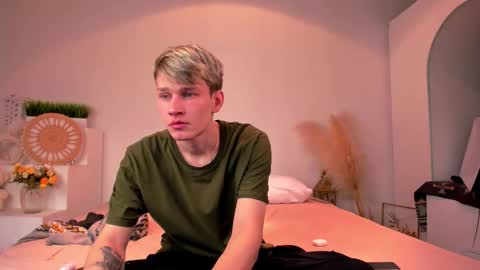 Dan online show from February 1, 4:11 am