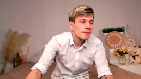 Dan online show from February 4, 4:18 am