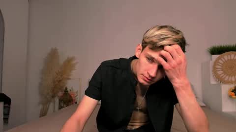 Dan online show from February 6, 4:06 am