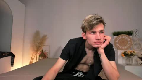 Dan online show from February 7, 4:27 am