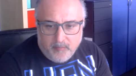 volpi72 online show from July 8, 11:58 am