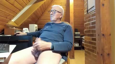 Snapshot of vonrex1 chatting on December 20, 4:25 pm heinz online show from December 20, 4:25 pm