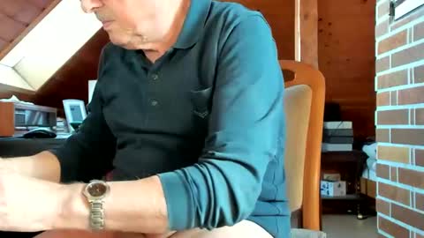 Snapshot of vonrex1 chatting on December 29, 10:12 am heinz online show from December 29, 10:12 am