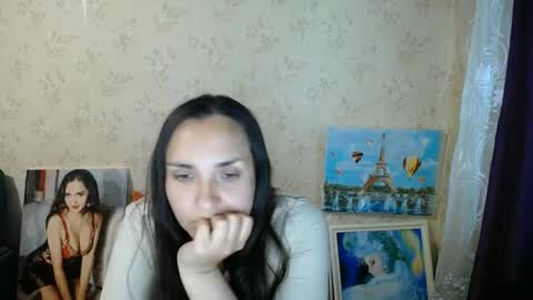 voulezvous_angel online show from May 29, 5:05 am
