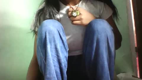 vounialdy online show from February 7, 10:08 am