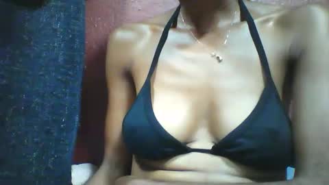 vounialdy online show from April 16, 4:24 am