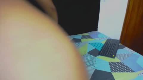 vsamanthaper2 online show from April 2, 7:33 pm