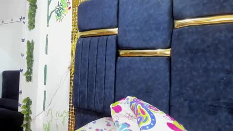 skay online show from November 27, 7:49 pm