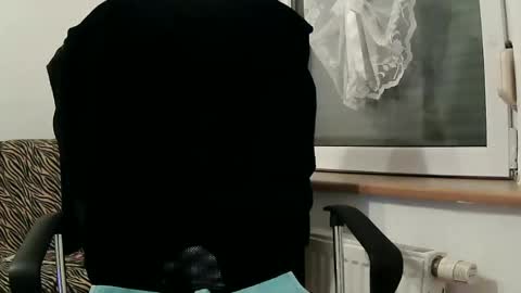 Snapshot of vulkan12p chatting on February 9, 10:32 pm Daniel online show from February 9, 10:32 pm