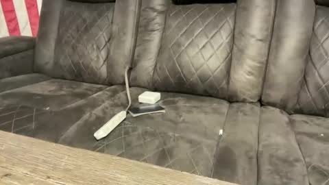 vveejay online show from October 24, 7:38 am