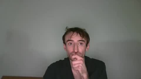 hung boy online show from December 16, 5:17 am