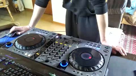 Snapshot of vybzkartel1987 chatting on April 5, 9:50 am VybzKartel online show from April 5, 9:50 am