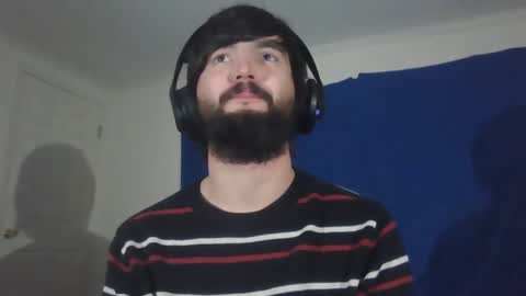 Snapshot of vygrax chatting on January 24, 12:42 am Vygrax online show from January 24, 12:42 am