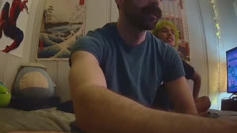 w0lf_359 online show from April 12, 4:17 am