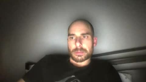 w16019169 online show from November 29, 11:57 am