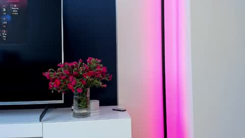 Snapshot of w3b_princ3ss chatting on October 6, 6:22 am w3b_princ3ss online show from October 6, 6:22 am