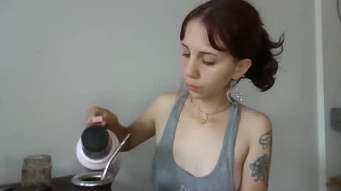 w4xxita online show from March 27, 1:11 pm