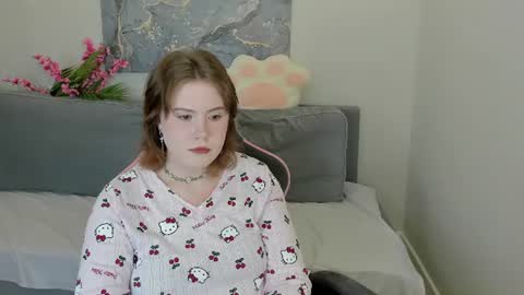 Snapshot of wagsyangel chatting on July 2, 1:05 am WagsyAngel online show from July 2, 1:05 am