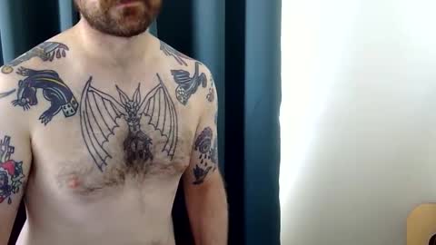 waguylooking online show from January 18, 3:10 am