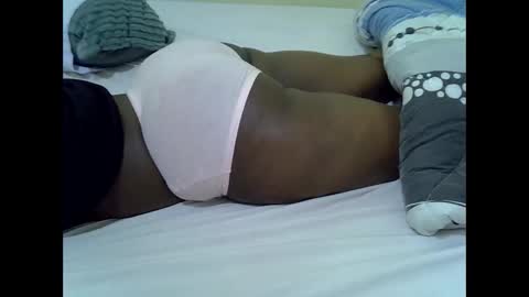 candy online show from March 24, 4:50 am