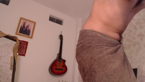 Snapshot of wake_and_bakee chatting on November 13, 12:20 am John online show from November 13, 12:20 am