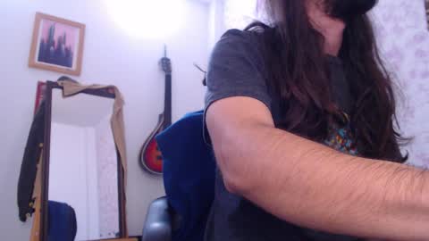 Snapshot of wake_and_bakee chatting on November 16, 3:17 pm John online show from November 16, 3:17 pm