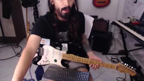 Snapshot of wake_and_bakee chatting on January 5, 7:50 pm John online show from January 5, 7:50 pm