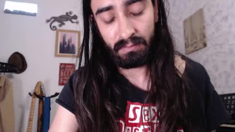 Snapshot of wake_and_bakee chatting on April 28, 10:37 pm John online show from April 28, 10:37 pm
