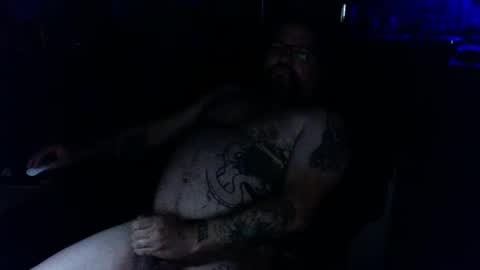 Snapshot of wakeupthedead77 chatting on December 3, 9:11 am Mr. Dead online show from December 3, 9:11 am