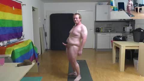 Snapshot of waldw123 chatting on September 8, 3:33 pm Yarlim online show from September 8, 3:33 pm