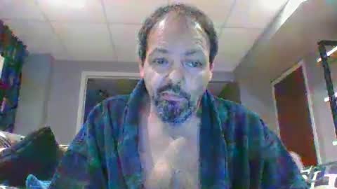 Snapshot of walker033 chatting on November 23, 6:57 am walker033 online show from November 23, 6:57 am