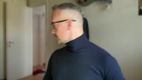 walky78 online show from February 6, 1:54 pm