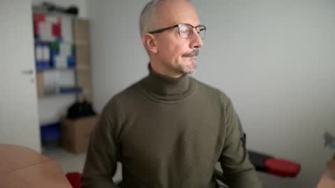 walky78 online show from November 25, 7:41 am