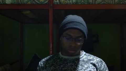 Snapshot of walltazv chatting on March 22, 9:18 pm Kentaro online show from March 22, 9:18 pm