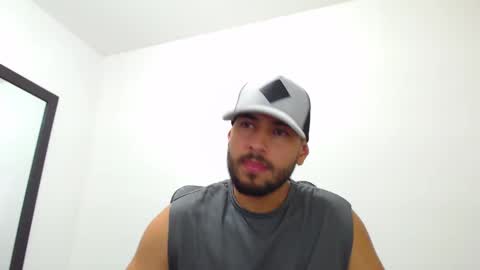 Snapshot of walter_brownn01 chatting on January 15, 5:37 pm WALTER BROWN online show from January 15, 5:37 pm